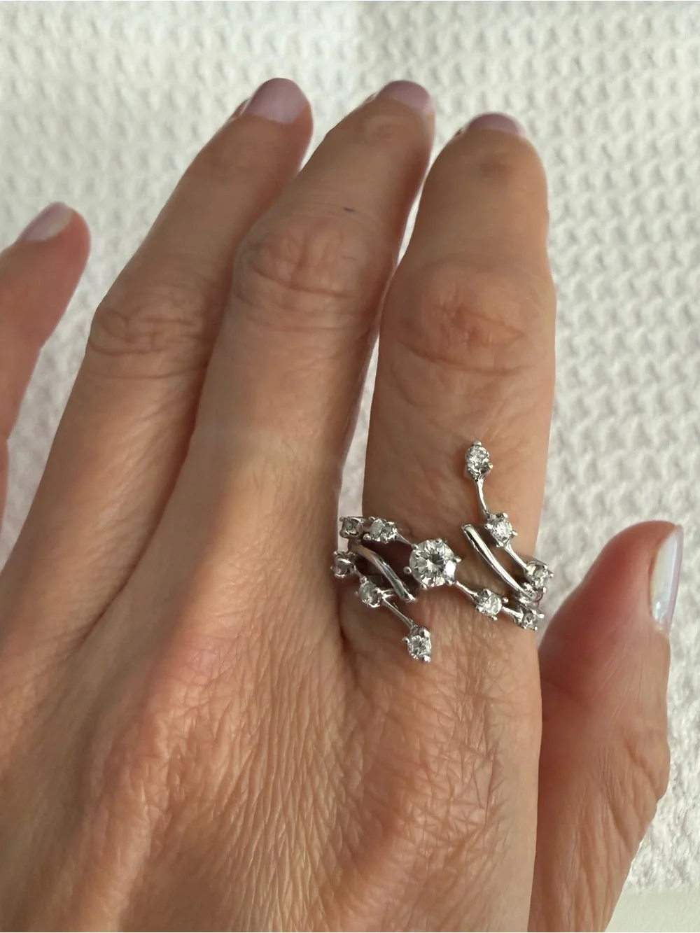 14k white gold diamond ring